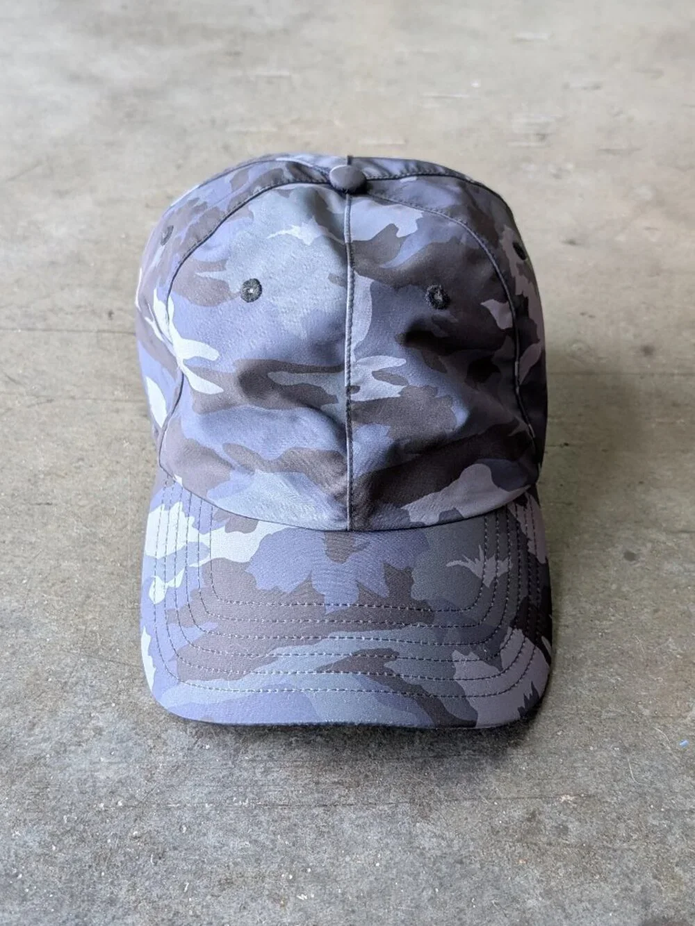Athleta Gray Camo Kinetic Printed Baseball Cap Athletic Running Hat one size